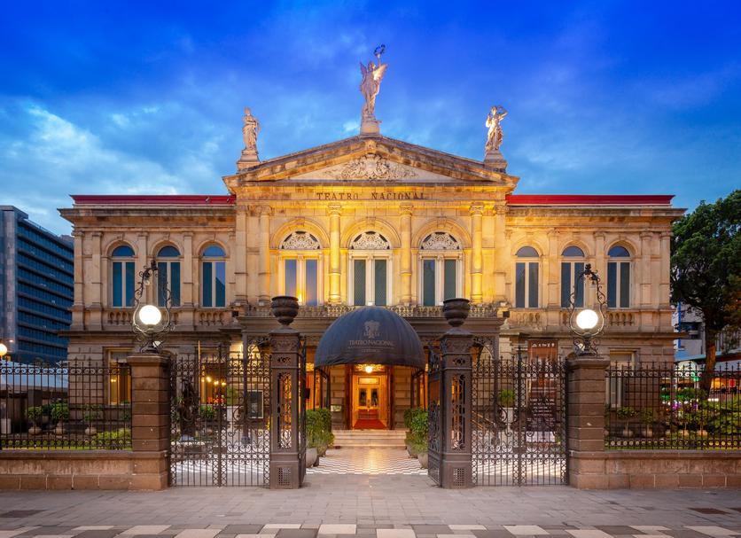 Teatro Nacional Costa Rica 🎭 | Historia, arquitectura y visitas